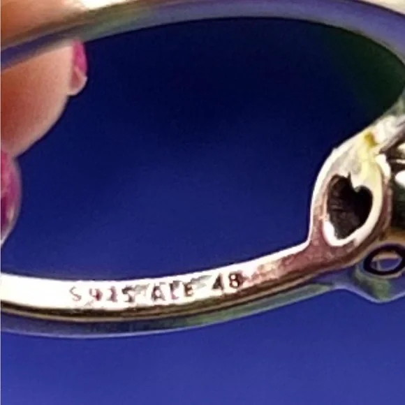 💋HP💋Pandora RETIRED S925 Tilted Heart Stackable Ring w/ Red Zirconia - Picture 6 of 8